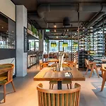 Plaza Blankenburg Ditzingen, Sure Collection Hotel 4*