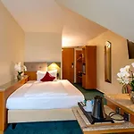 Plaza Blankenburg Ditzingen, Sure Collection Hotel 4*
