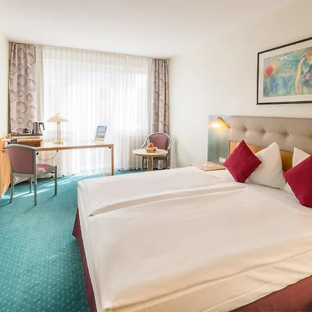 Plaza Blankenburg Ditzingen, Sure Collection 4*