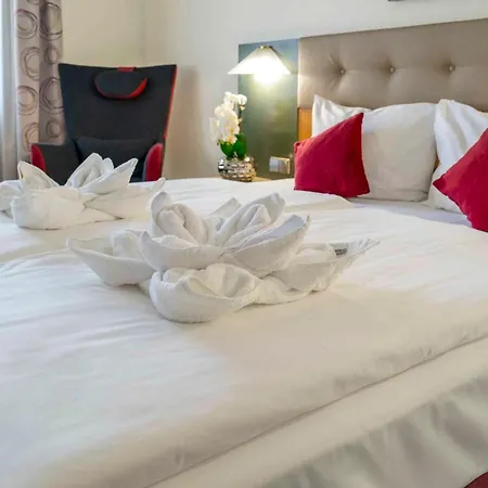 Plaza Blankenburg Ditzingen, Sure Collection Otel