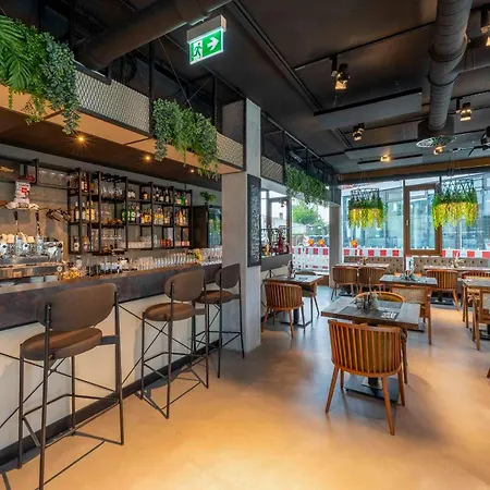 Plaza Blankenburg Ditzingen, Sure Collection Otel