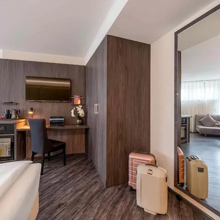 Plaza Blankenburg Ditzingen, Sure Collection Hotel 4*