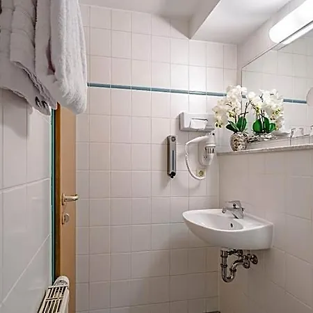 Plaza Blankenburg Ditzingen, Sure Collection 4*