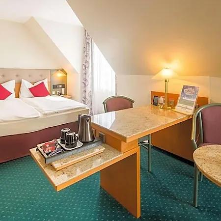 Hotel Plaza Blankenburg Ditzingen, Sure Collection