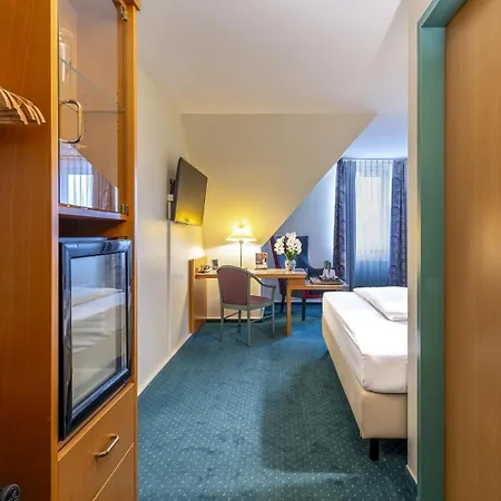 Hotel Plaza Blankenburg Ditzingen, Sure Collection