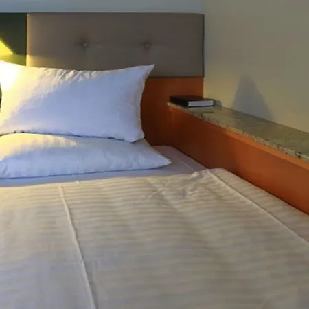 Plaza Blankenburg Ditzingen, Sure Collection 4* Ditzingen