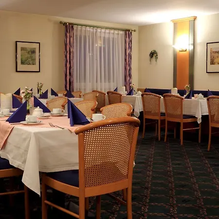 Plaza Blankenburg Ditzingen, Sure Collection 4*