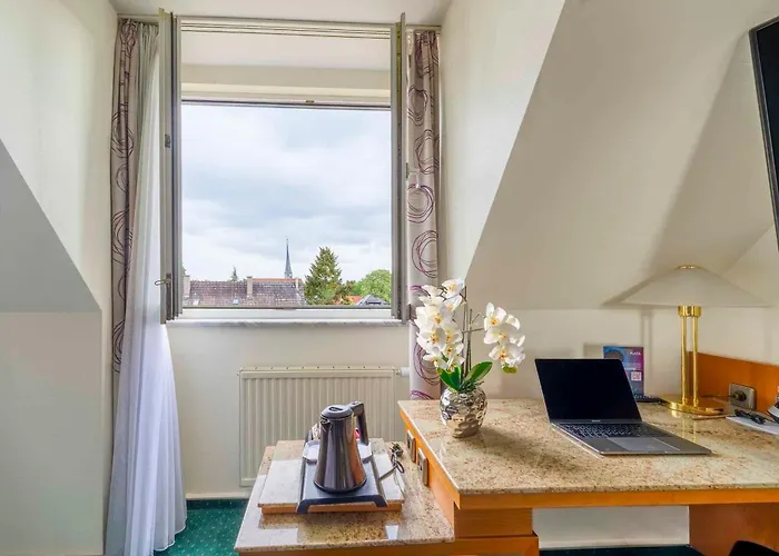 Plaza Blankenburg Ditzingen, Sure Collection 4* 딧칭엔