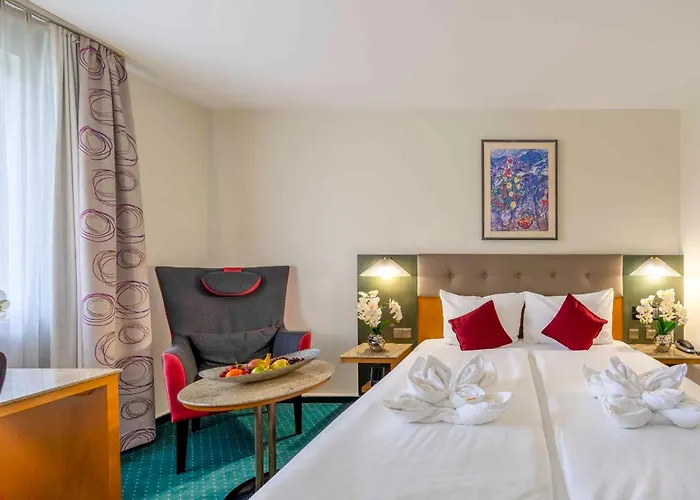 Plaza Blankenburg Ditzingen, Sure Collection 딧칭엔