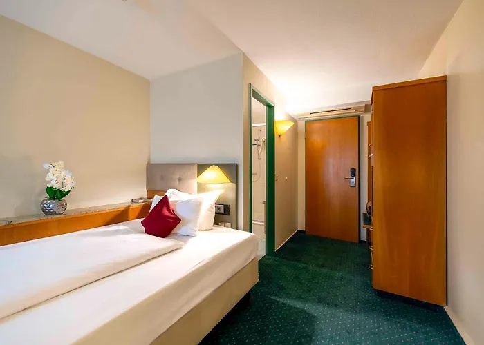 호텔 Plaza Blankenburg Ditzingen, Sure Collection