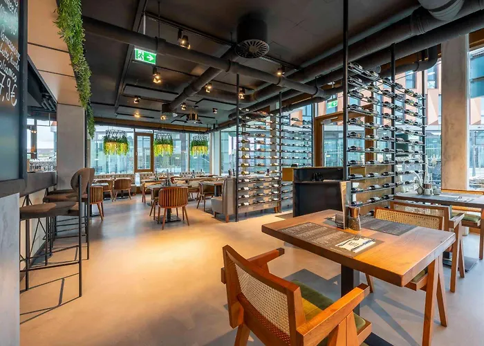 Plaza Blankenburg Ditzingen, Sure Collection Hotel 4*