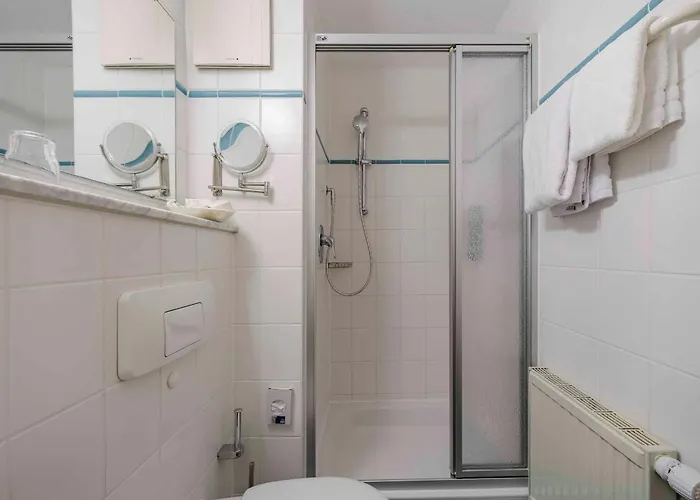 Plaza Blankenburg Ditzingen, Sure Collection 호텔 딧칭엔