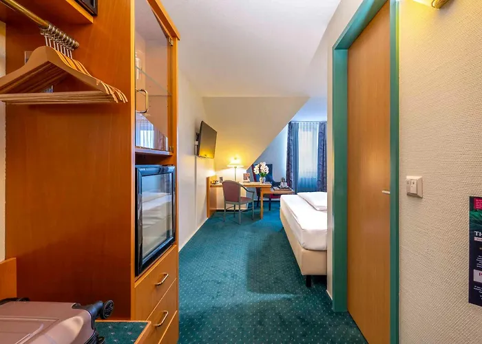 Szálloda Plaza Blankenburg Ditzingen, Sure Collection 4*