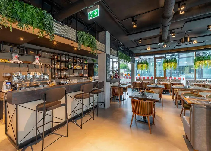 Plaza Blankenburg Ditzingen, Sure Collection Szálloda