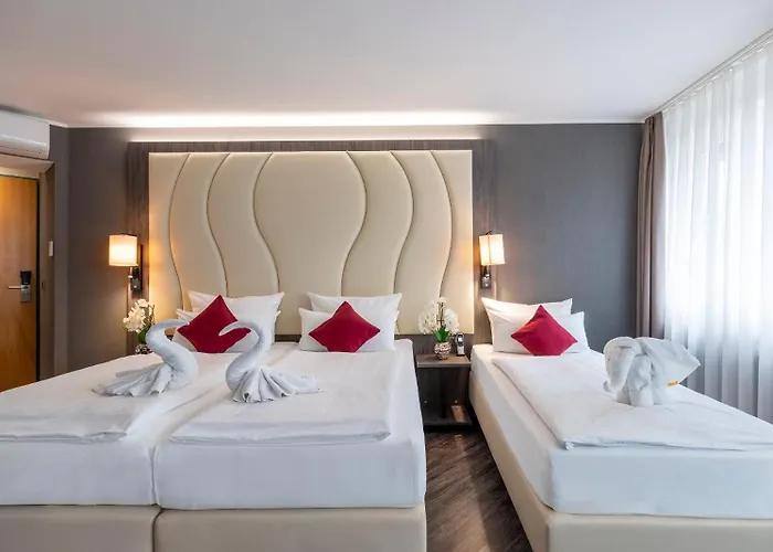 Plaza Blankenburg Ditzingen, Sure Collection