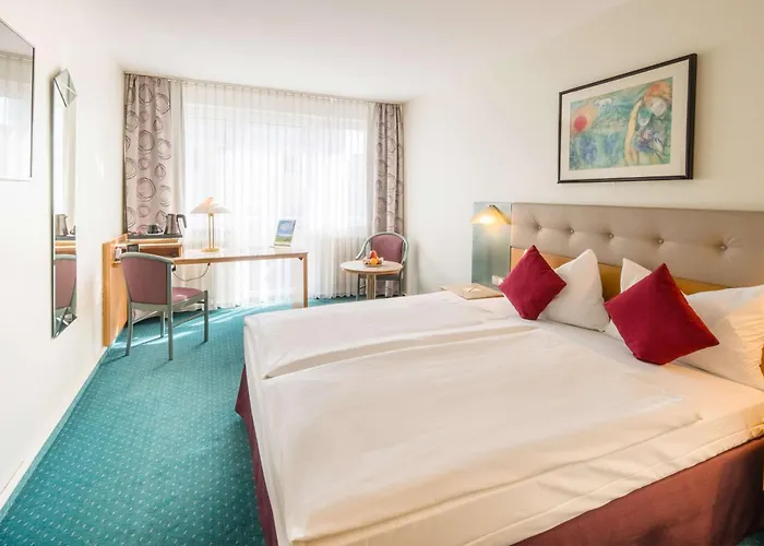 호텔 Plaza Blankenburg Ditzingen, Sure Collection 딧칭엔