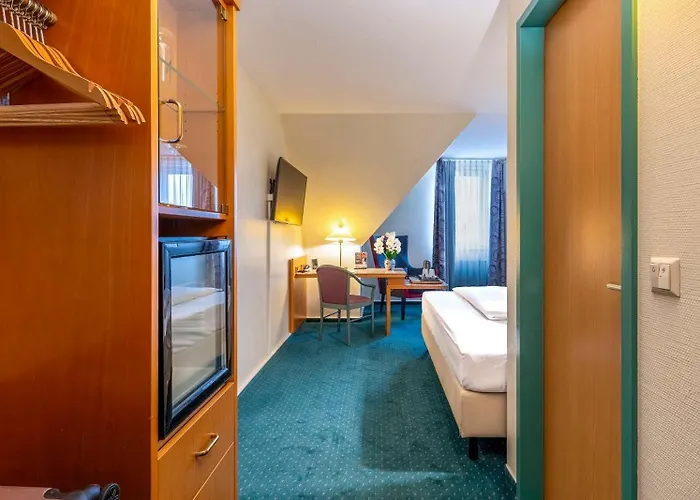 Szálloda Plaza Blankenburg Ditzingen, Sure Collection 4*