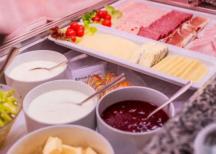 Plaza Blankenburg Ditzingen, Sure Collection