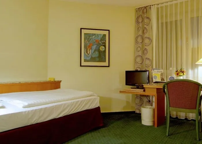 Szálloda Plaza Blankenburg Ditzingen, Sure Collection 4*