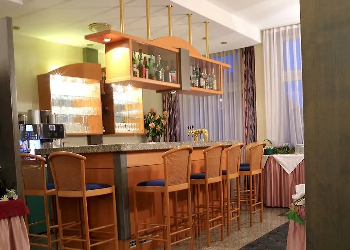 Plaza Blankenburg Ditzingen, Sure Collection 호텔 딧칭엔