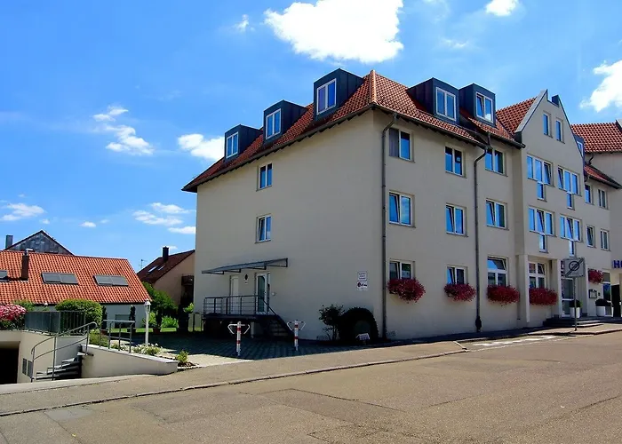 Plaza Blankenburg Ditzingen, Sure Collection